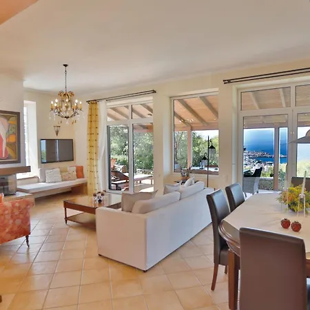 Casa Di Goya Villa *